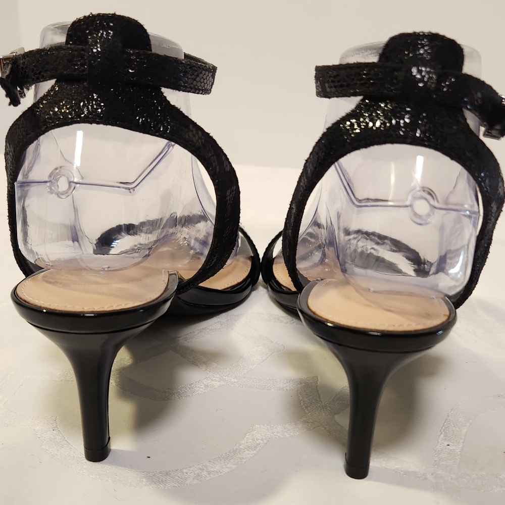 Amelia Grace Black Crocodile Embossed Strap Square Toe 2.5" Heeled Sandal Size 8 - Picture 6 of 7